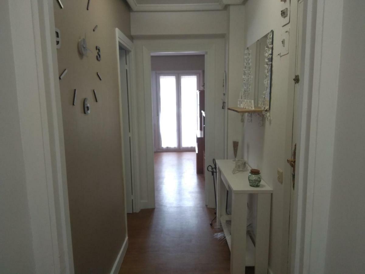 Apartamento Ezkubenea Apartment Rentería Екстериор снимка